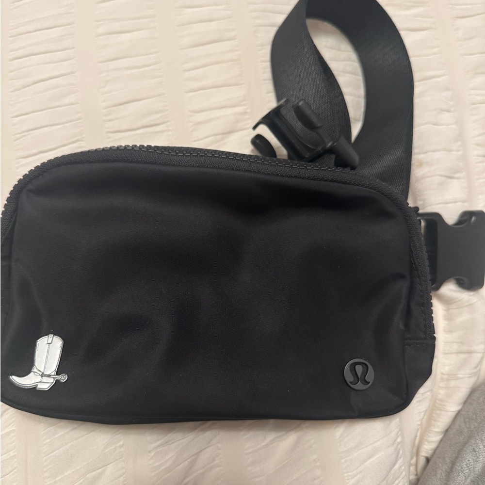 lululemon athletica Black Belt Bag